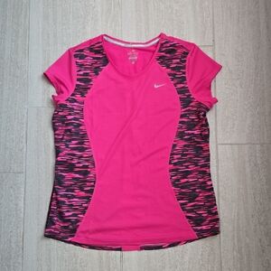 Nike Women's Pink and Black Short Sleeve Tee